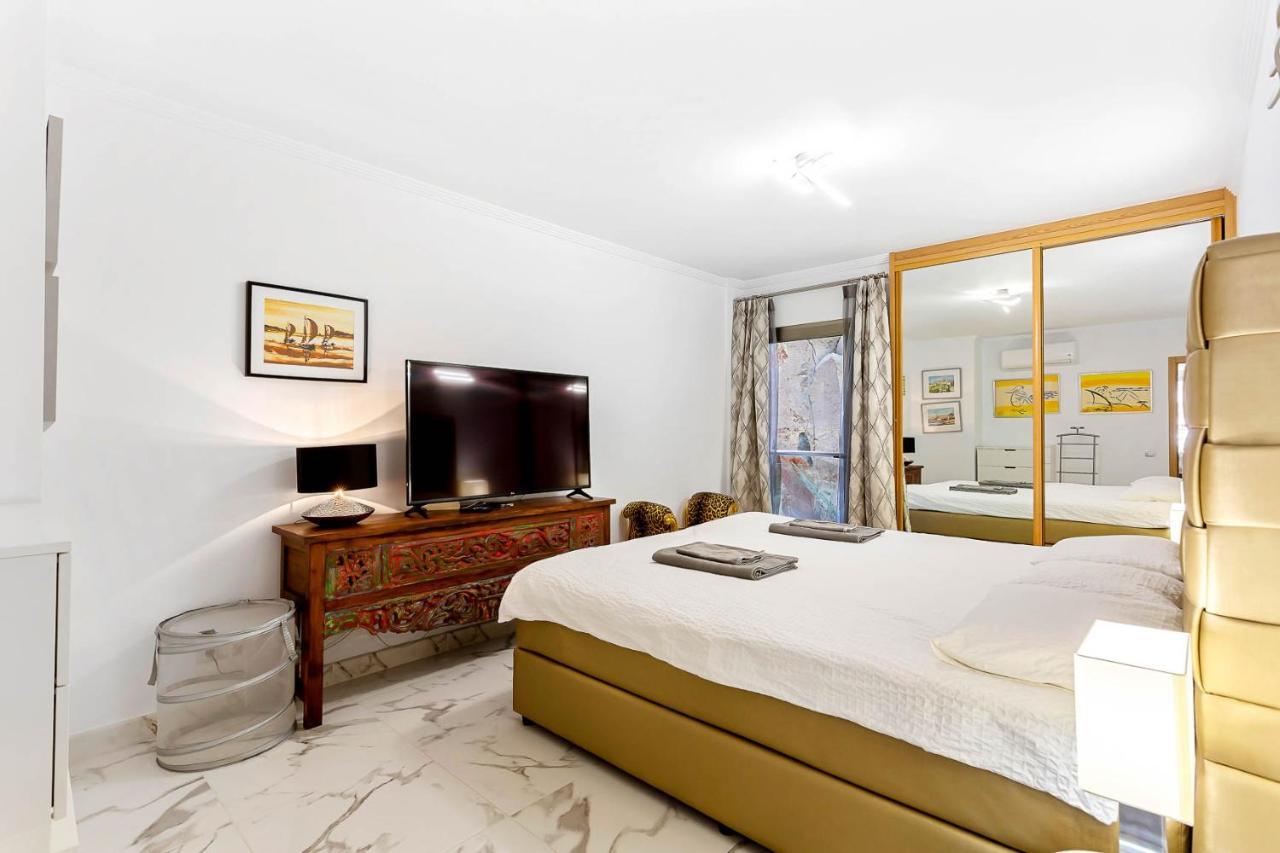 Rivera Del Puerto Luxury Penthouse With Great Terrace And Sea View 푸에르토 데 모간 외부 사진