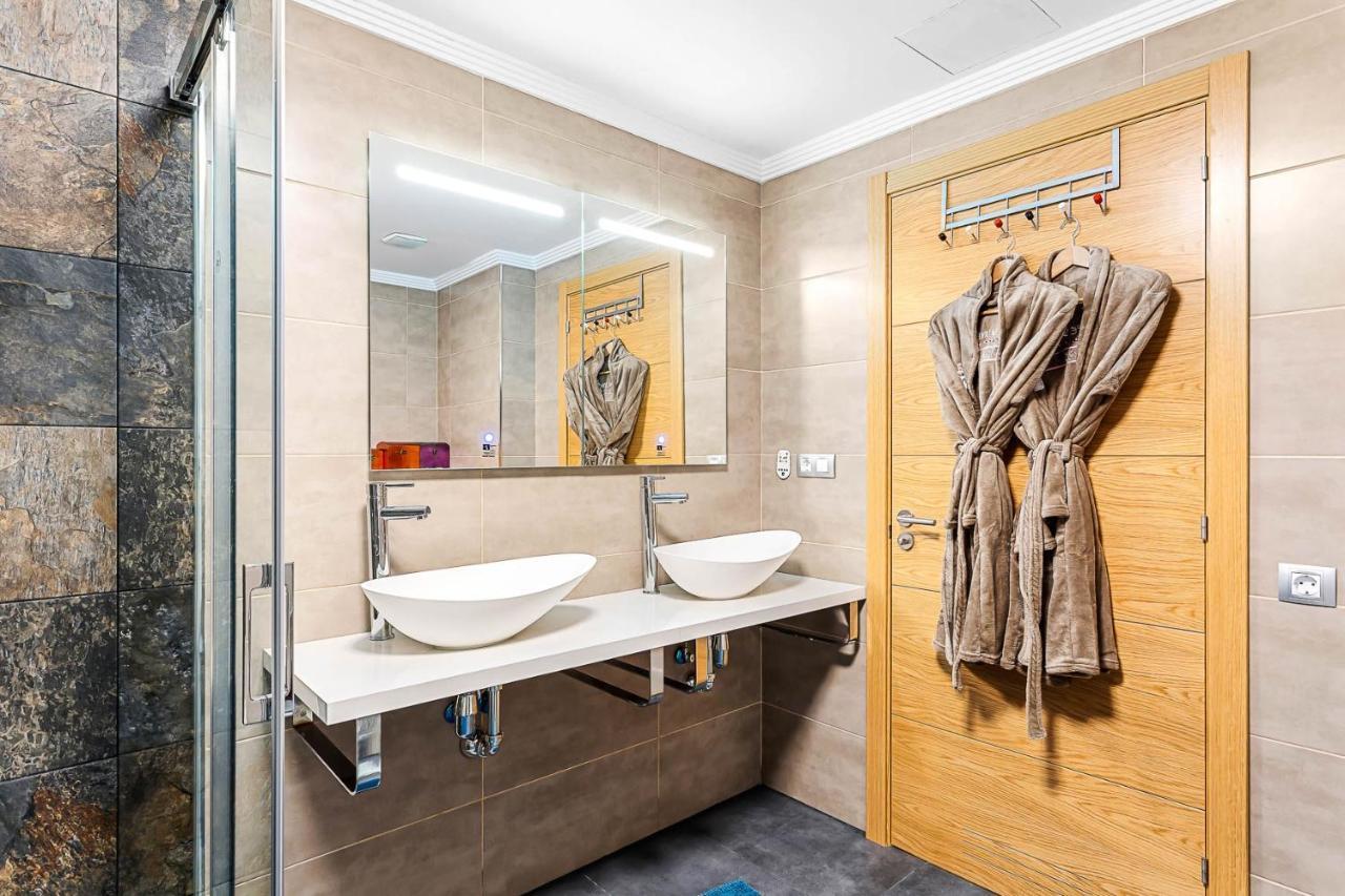Rivera Del Puerto Luxury Penthouse With Great Terrace And Sea View 푸에르토 데 모간 외부 사진