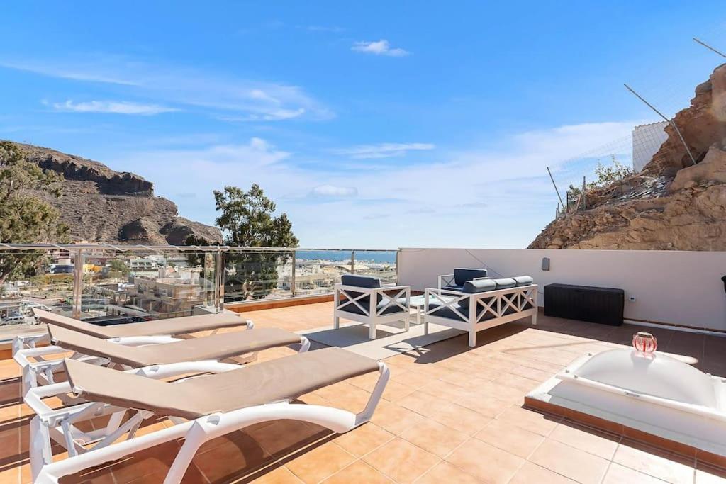 Rivera Del Puerto Luxury Penthouse With Great Terrace And Sea View 푸에르토 데 모간 외부 사진